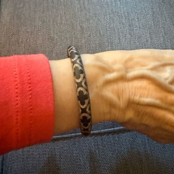 NWOT Brighton Woodstock Single Beige Python Embossed Leather Bracelet. - Picture 1 of 5